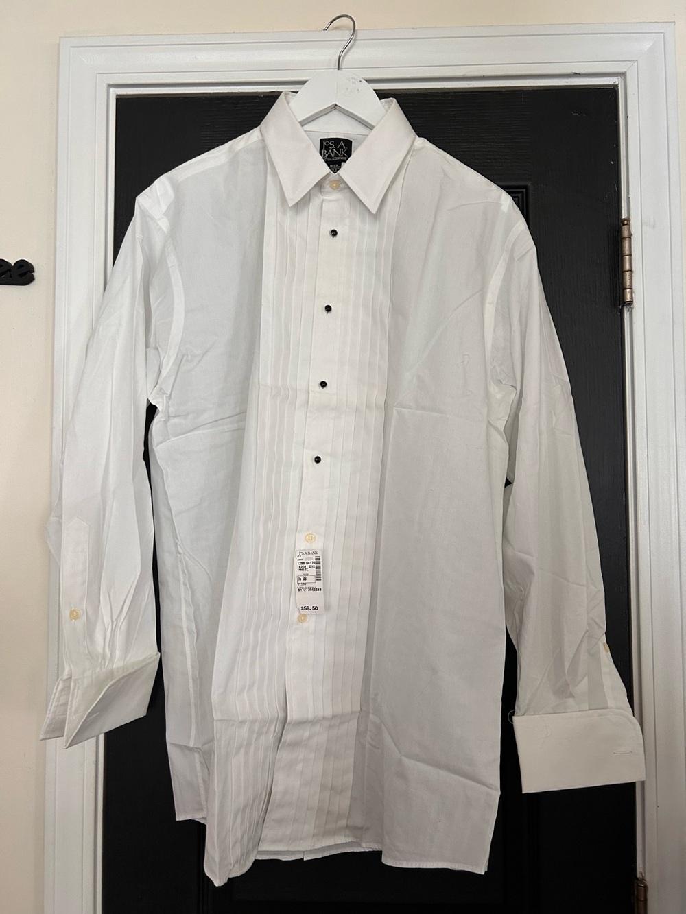 “NWT” JOS.A BANKS FORMAL SHIRT